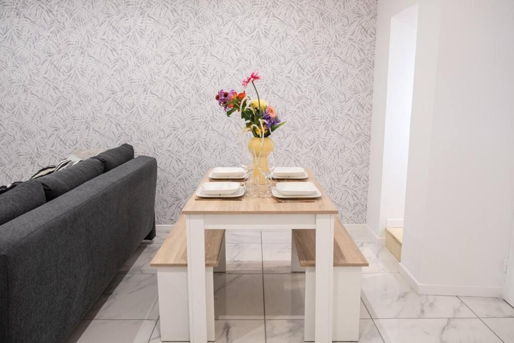 Appartement Renove - Wifi - Jardin - Centre De Niort Zewnętrze zdjęcie